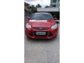 FORD - FOCUS - 2014/2015 - Vermelha - R$ 54.900,00
