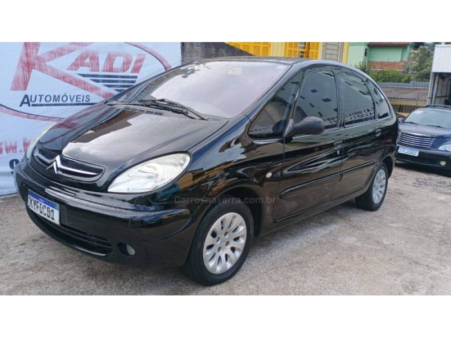 CITROËN - XSARA PICASSO - 2006/2006 - Preta - R$ 17.900,00