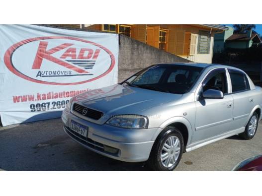 CHEVROLET - ASTRA - 2001/2001 - Prata - R$ 24.900,00