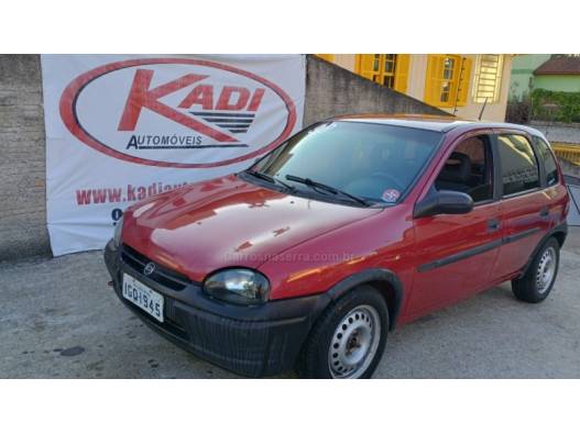 CHEVROLET - CORSA - 1998/1998 - Vermelha - R$ 14.900,00