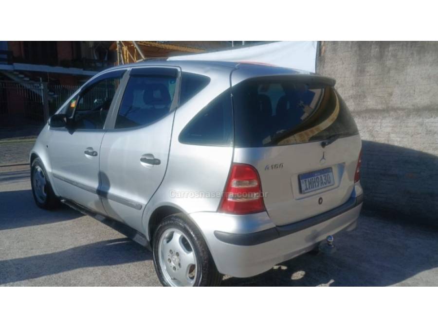 MERCEDES-BENZ - CLASSE A - 2005/2005 - Prata - R$ 18.900,00