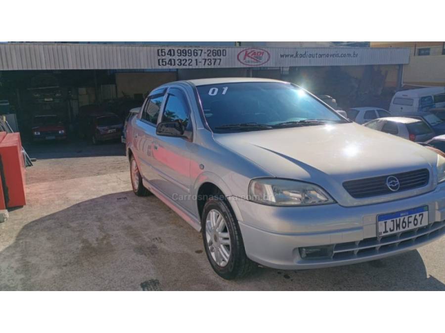 CHEVROLET - ASTRA - 2001/2001 - Prata - R$ 24.900,00