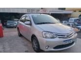 TOYOTA - ETIOS - 2014/2015 - Prata - R$ 42.900,00