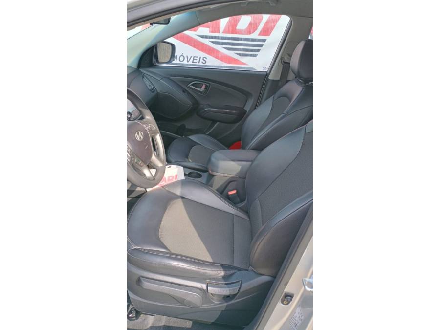 HYUNDAI - IX35 - 2017/2018 - Prata - R$ 86.900,00