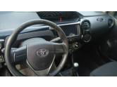 TOYOTA - ETIOS - 2014/2015 - Prata - R$ 42.900,00
