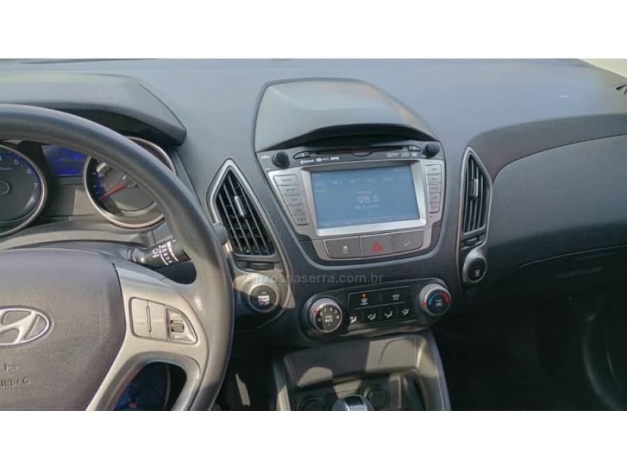 HYUNDAI - IX35 - 2017/2018 - Prata - R$ 86.900,00