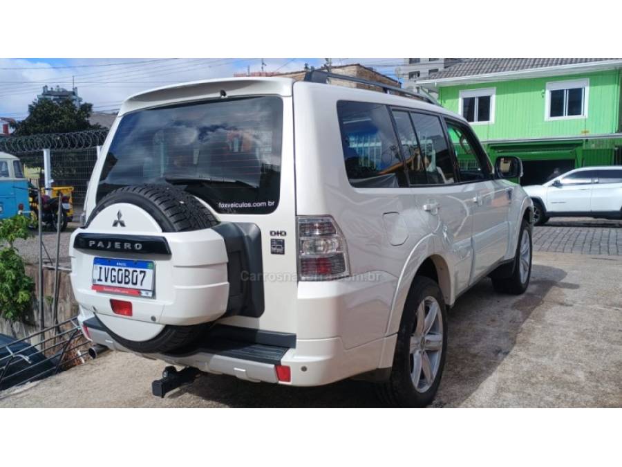MITSUBISHI - PAJERO FULL - 2013/2014 - Branca - R$ 145.000,00