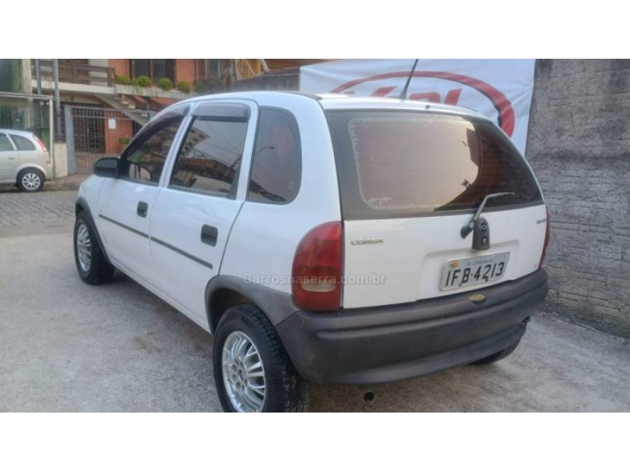 CHEVROLET - CORSA - 1996/1996 - Branca - R$ 14.900,00