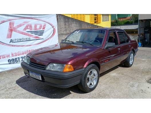 CHEVROLET - MONZA - 1993/1994 - Vermelha - R$ 17.900,00