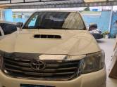 TOYOTA - HILUX - 2015/2015 - Branca - R$ 144.000,00