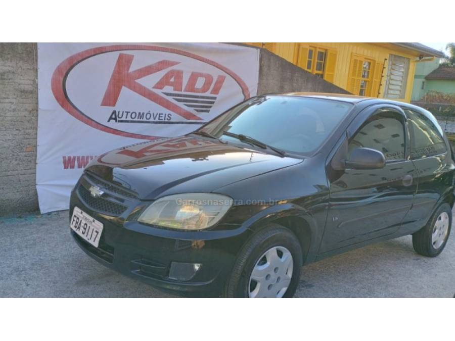 CHEVROLET - CELTA - 2012/2012 - Preta - R$ 21.900,00
